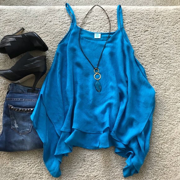 Blue Sleeveless Handkerchief Hem Tank - Picture 4 of 8